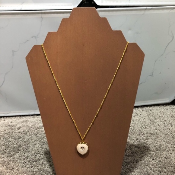 🆕 I Shell Love You Forever Dainty Necklace - Picture 3 of 3